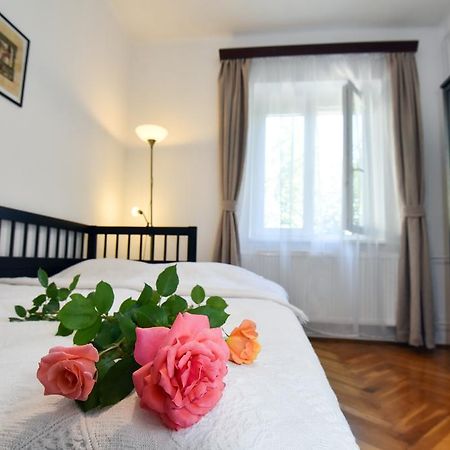 Grape&Wine Guesthouse Eger Ngoại thất bức ảnh