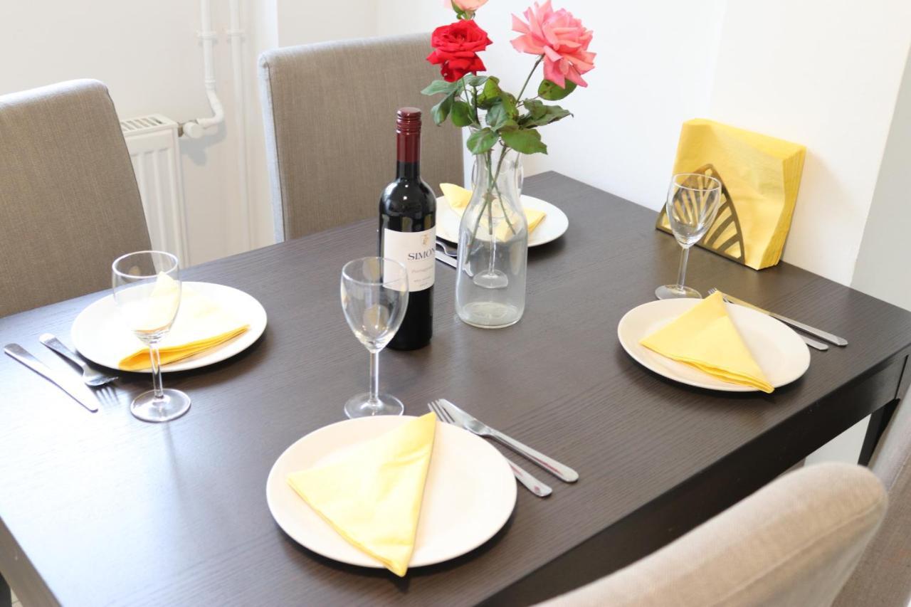 Grape&Wine Guesthouse Eger Ngoại thất bức ảnh