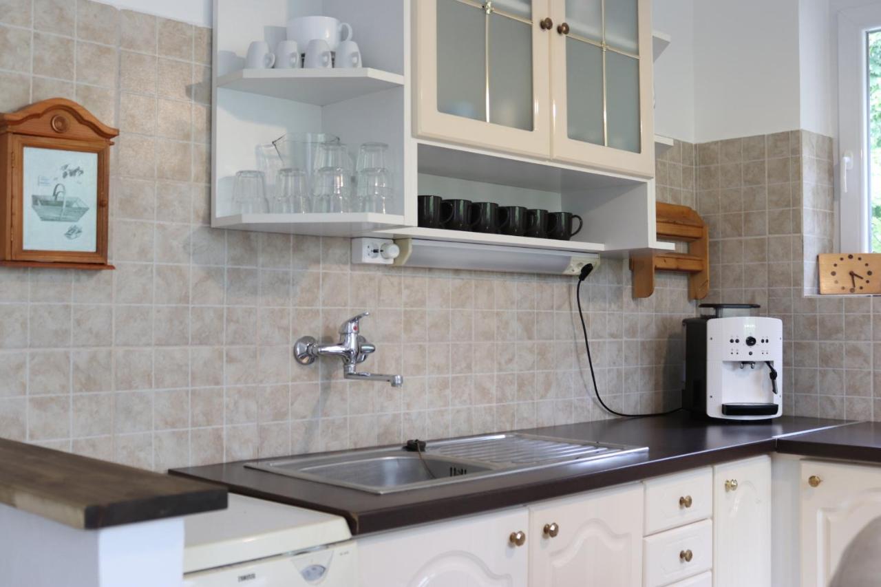 Grape&Wine Guesthouse Eger Ngoại thất bức ảnh